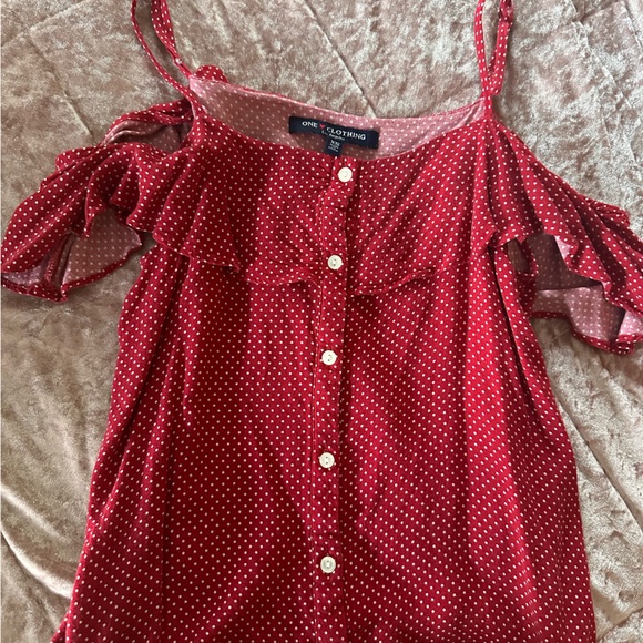 Red polkadot button up exposed shoulder strap top - Picture 1 of 15